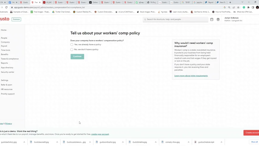 GIF showing the choices for registering workers' compensation insurance.