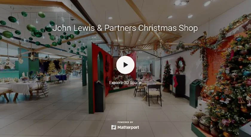 Virtual Reality Christmas Display